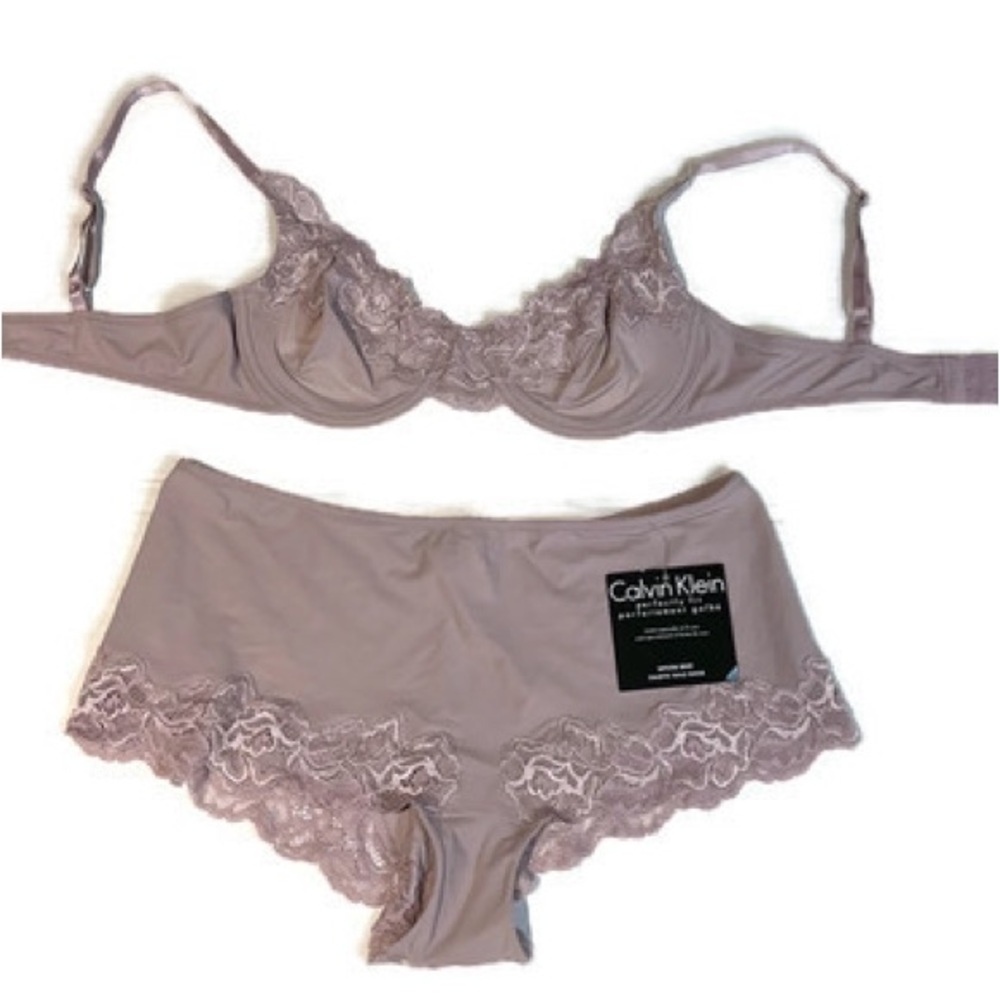 NWT Calvin Klein Pink Bras for Intimates & Sleepwear